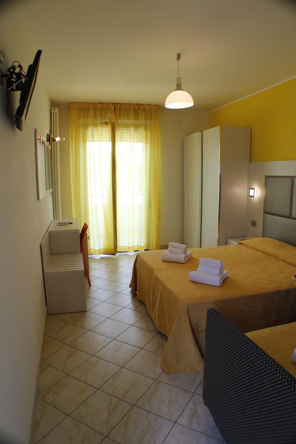 Hotel Adria Bellaria-Igea Marina Eksteriør billede