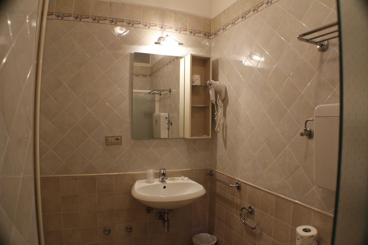 Hotel Adria Bellaria-Igea Marina Eksteriør billede